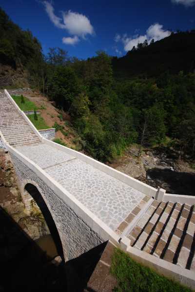 Sarpdere Köprüsü